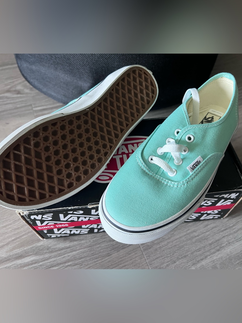 Vans Kids Low-Top Canvas Sneakers in Mint Green (Beach Glass) - Picture 6 of 8